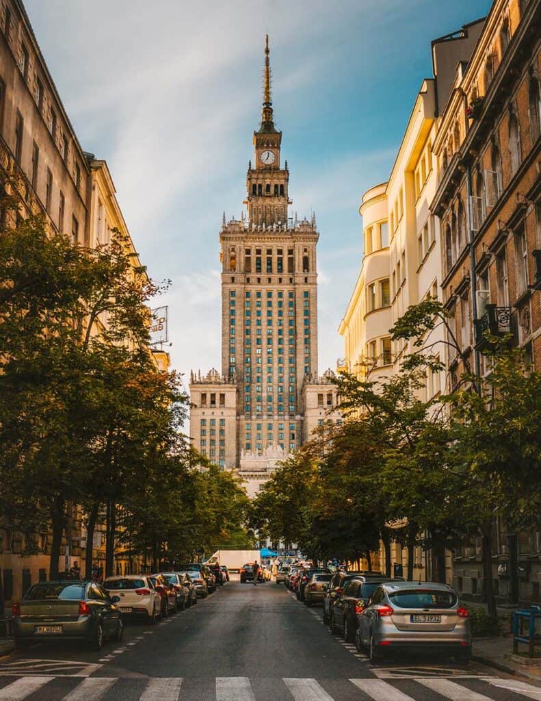 Pałac Kultury Warszawa różnice między krajami europejskimi blog
