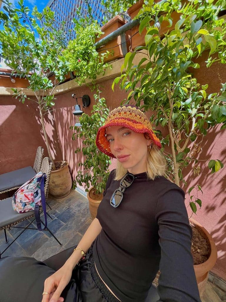 pielegnacja w podrozy Naturalna pielęgnacja twarzy po trzydziestce z polską marką Sensum mare Pielęgnacja twarzy nawilżająca i naturlna marki Sensum Mare