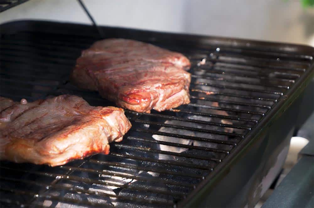 sezon grillowy Majówka to stan umysłu... Co z grilla na majówkę