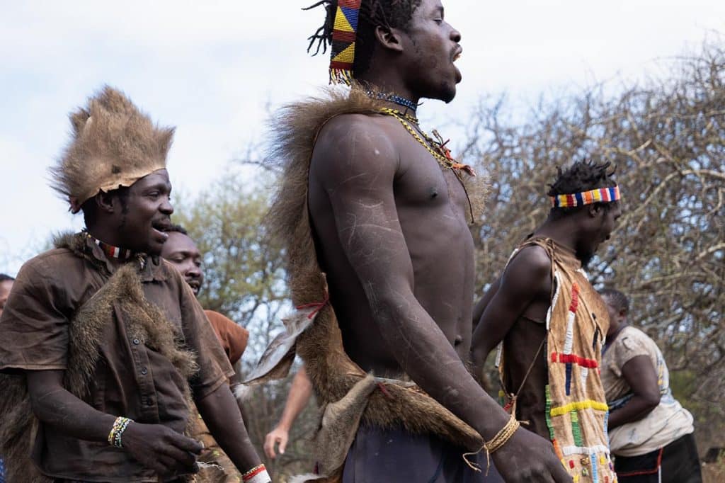 udzie w Tanzanii Czego uczą podróże? Jedna lekcja, która zmienia sposób myślenia Najważniejsza lekcja z podróży