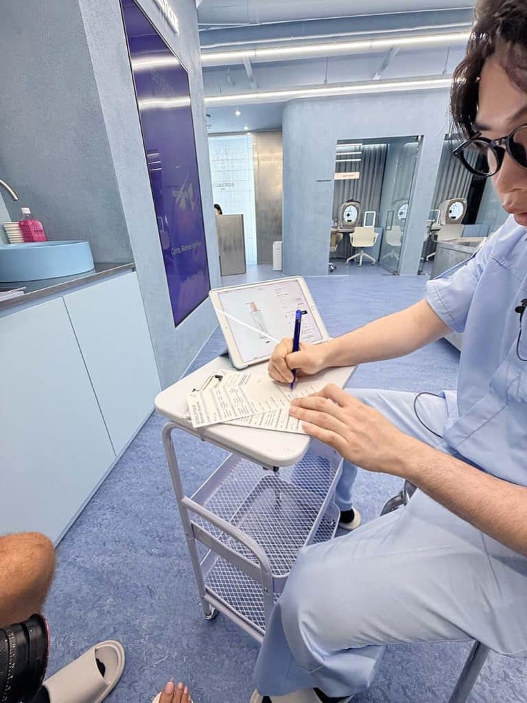 analiza twarzy seul gdzie zrobic Koreańska analiza skóry w Seulu. Sprawdziłam, czy K-Beauty naprawdę działa Klinika piękna Seul